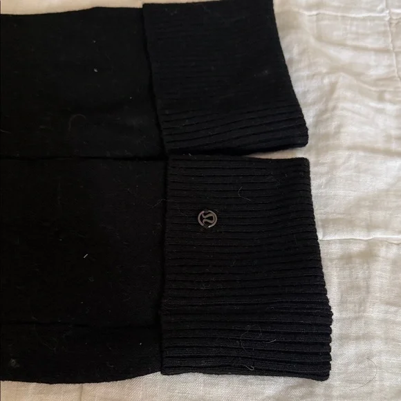 Lululemon Athletica Black Knit Leg Warmers - Picture 2 of 3